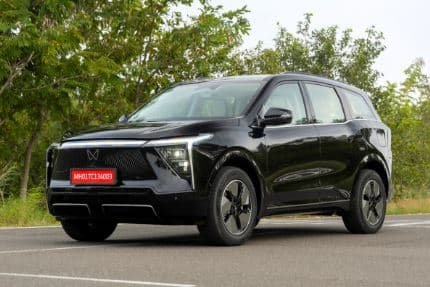 Mahindra XEV 9S Features बताते हैं क्यों यह EV सिर्फ ट्रेंड नहीं, ट्रांजिशन है