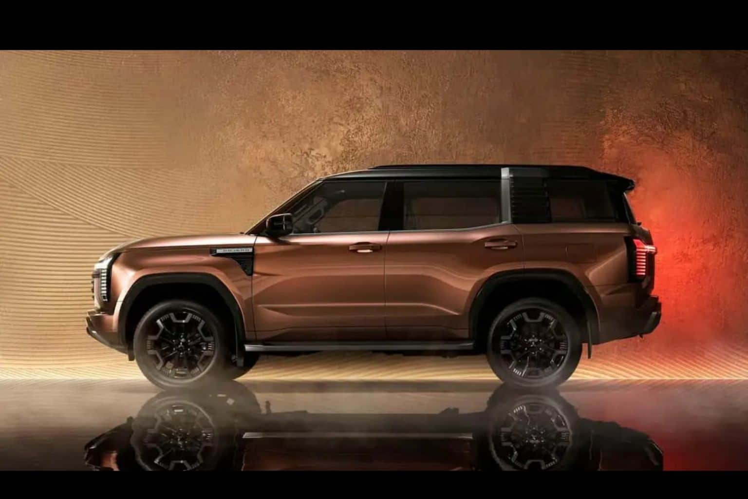 Fortuner वालों की बढ़ सकती थी टेंशन! 2026 Mitsubishi Pajero में 480Nm, 4WD और 7 सीटें, लेकिन India के लिए है एक बुरी खबर